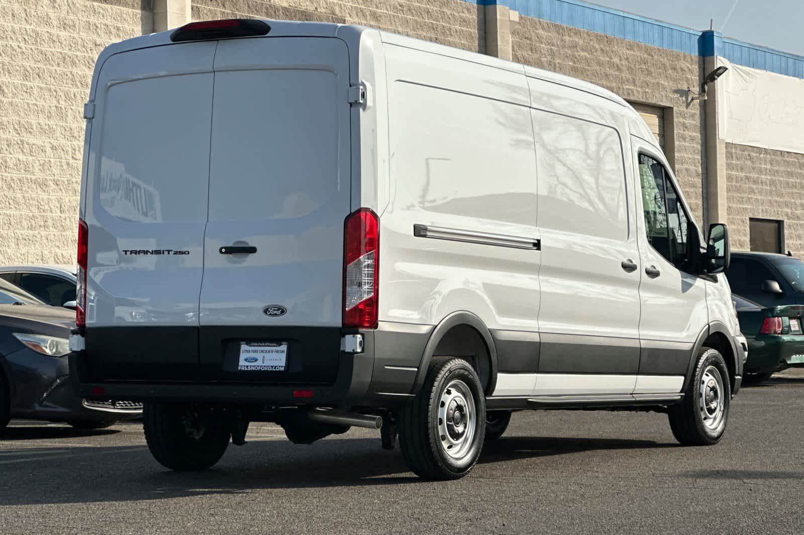 Thumbnail: 2026 Ford Transit Series - 2