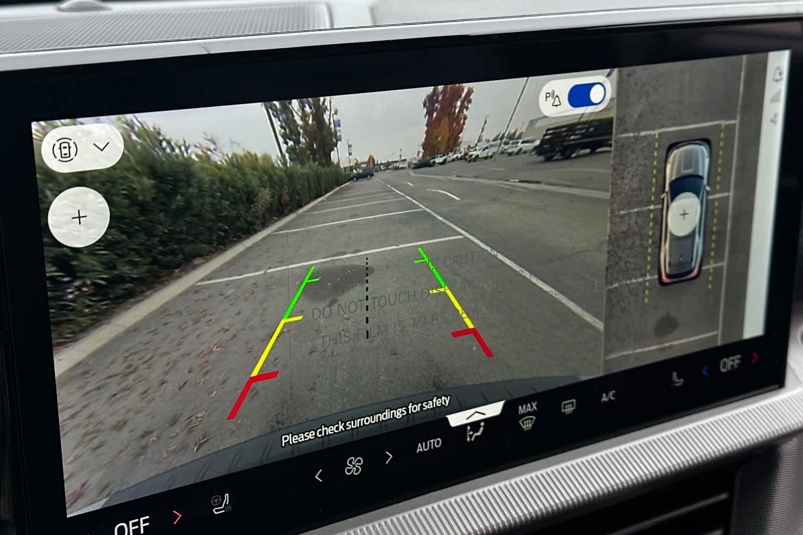 Thumbnail: 2026 Ford Explorer - 21