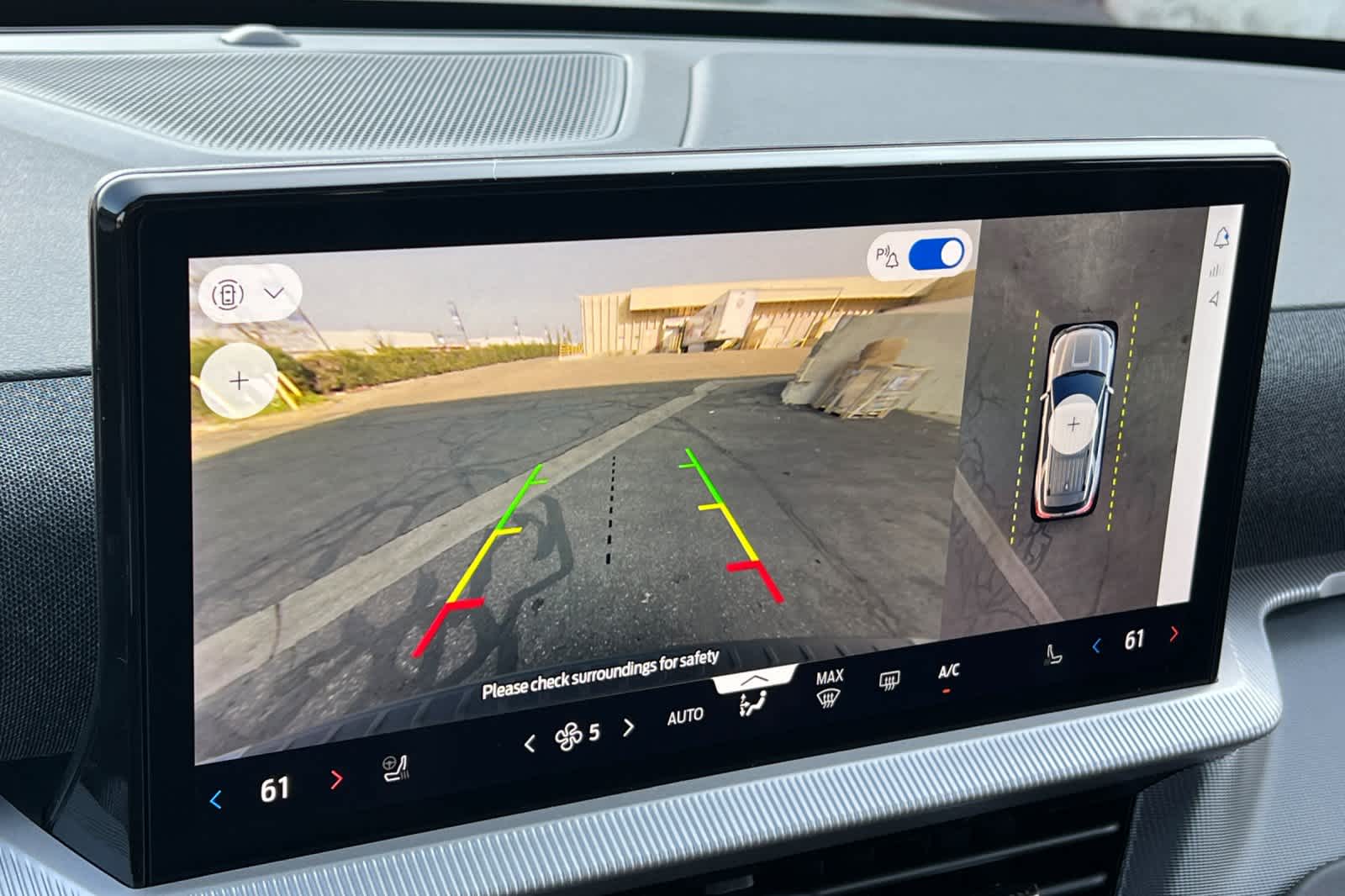 Thumbnail: 2026 Ford Explorer - 21