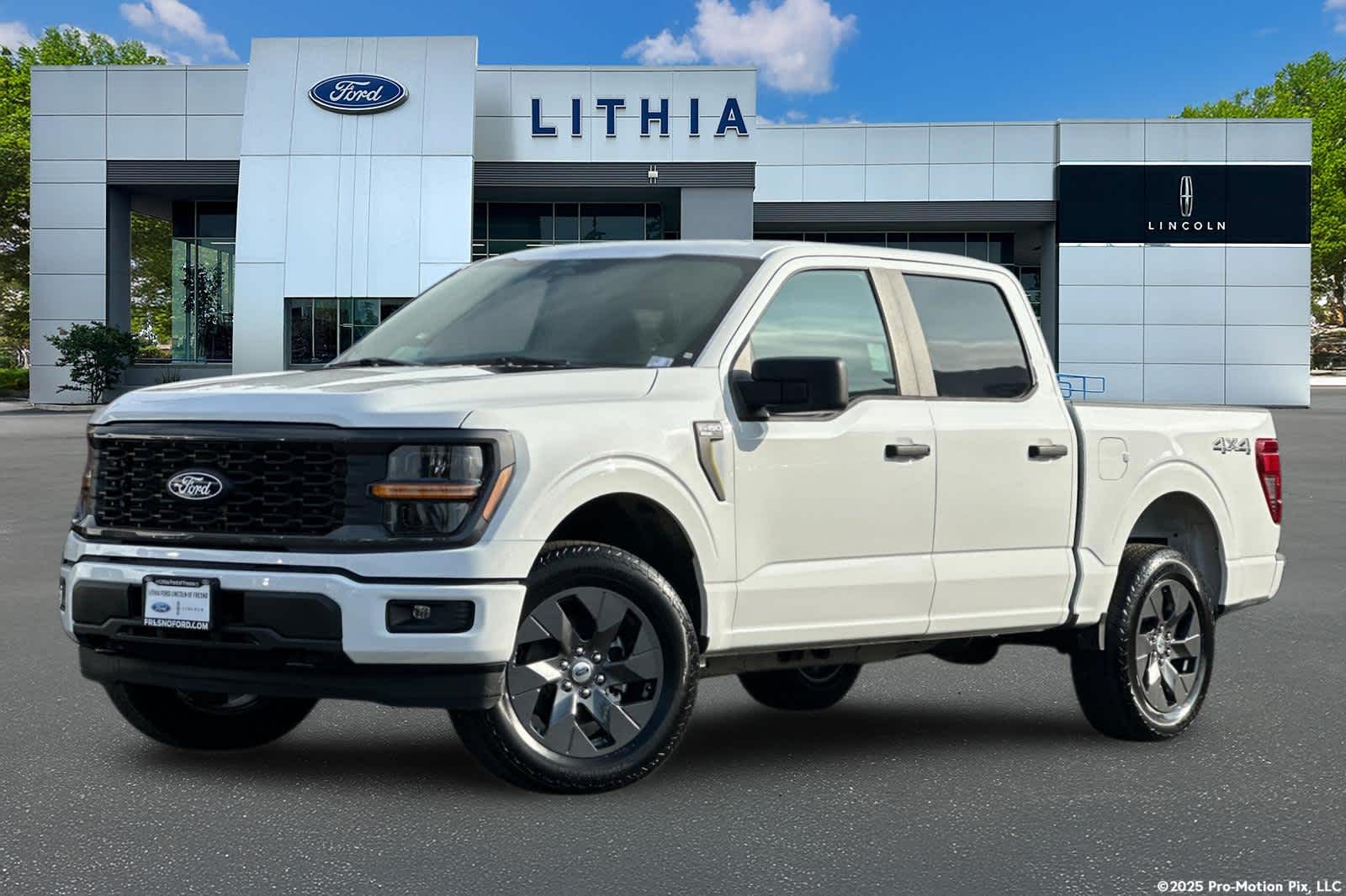 2025 Ford F-150 STX's photo