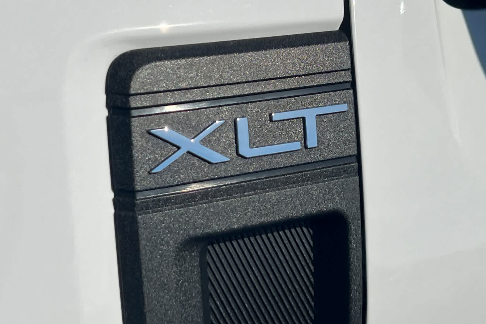 Thumbnail: 2026 Ford Maverick - 26