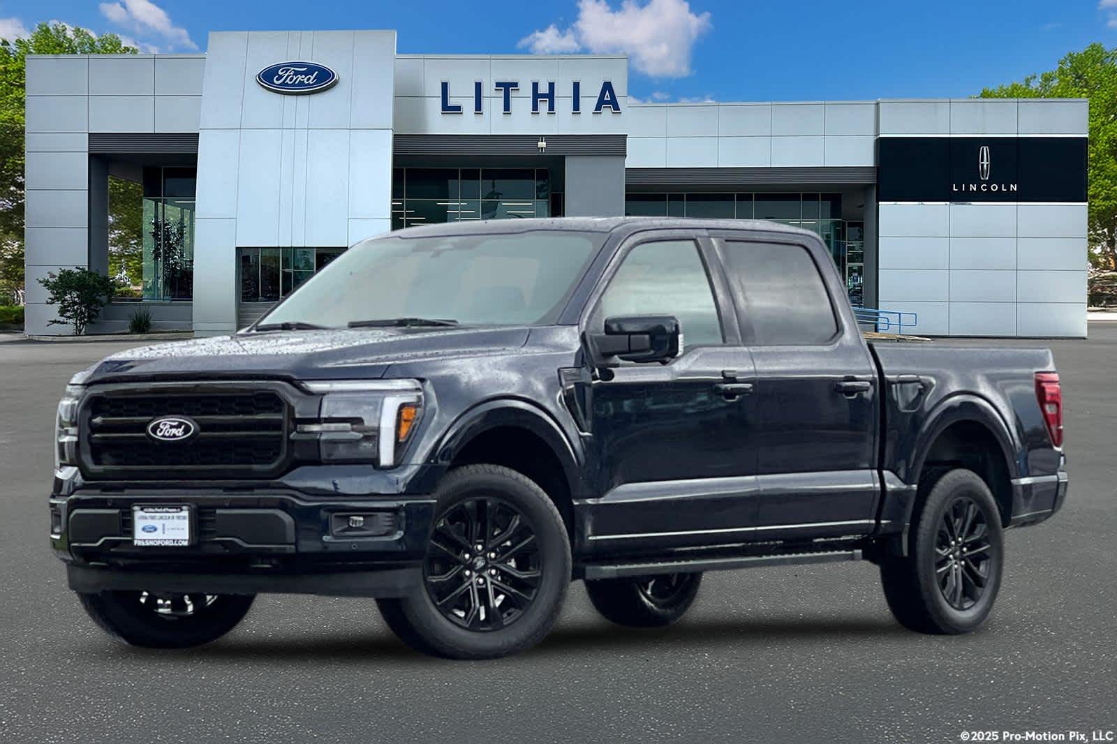 2025 Ford F-150 Lariat Hero Image