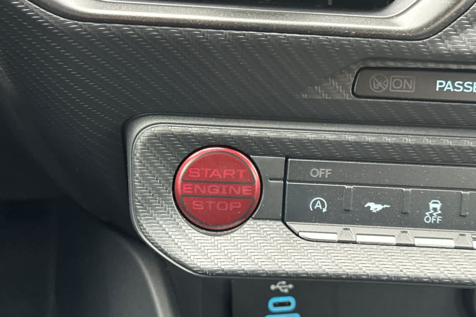 Thumbnail: 2025 Ford Mustang - 22