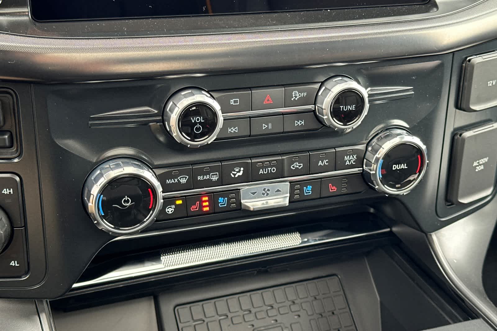 Thumbnail: 2025 Ford F-150 - 21