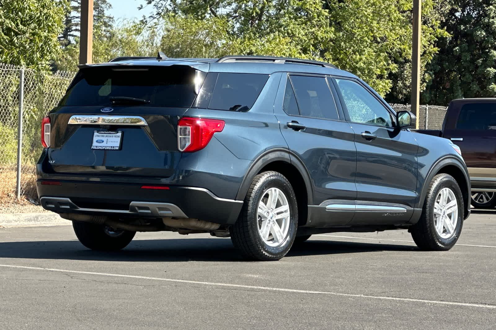 2022 Ford Explorer XLT photo 2