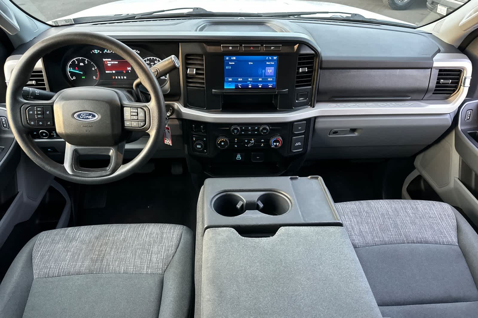 2024 Ford F-250 XLT photo 3