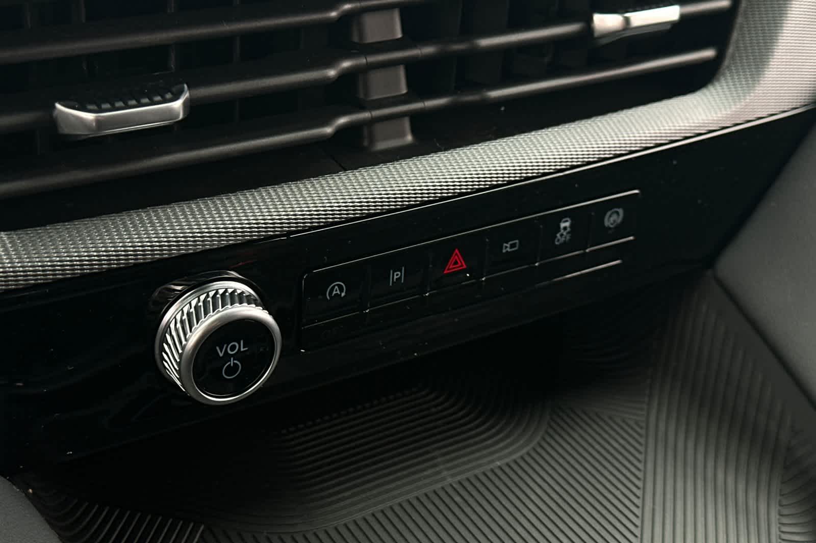 Thumbnail: 2026 Ford Explorer - 22