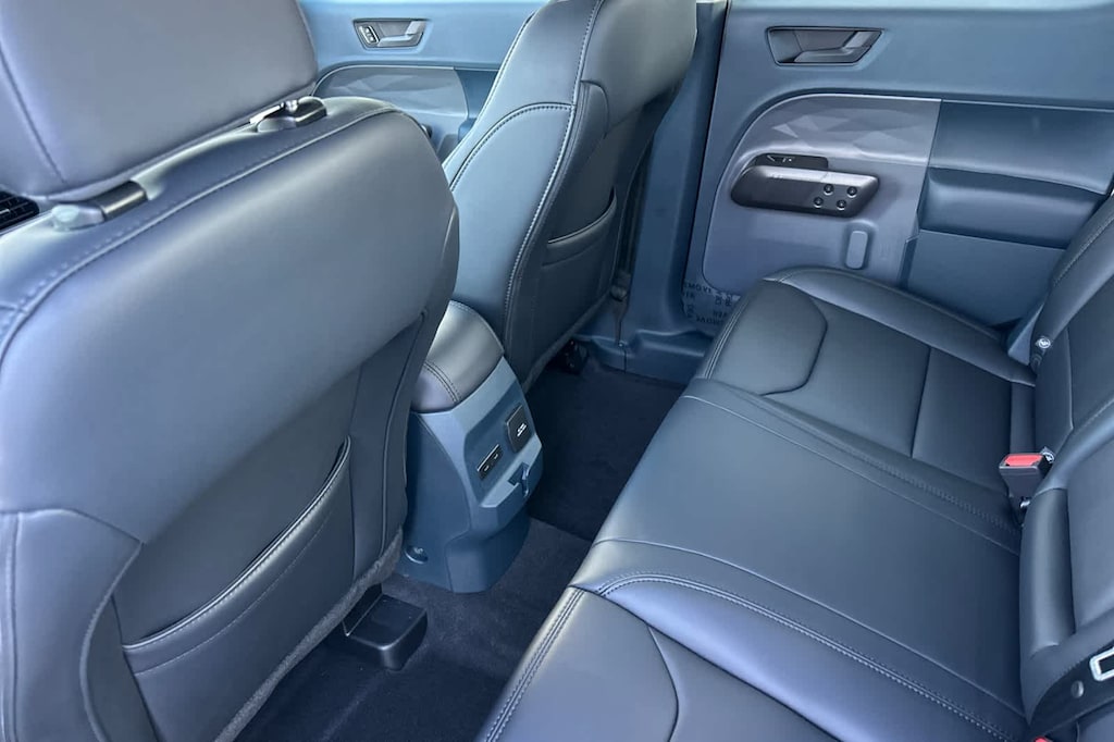 New 2025 Ford Maverick Lariat Truck