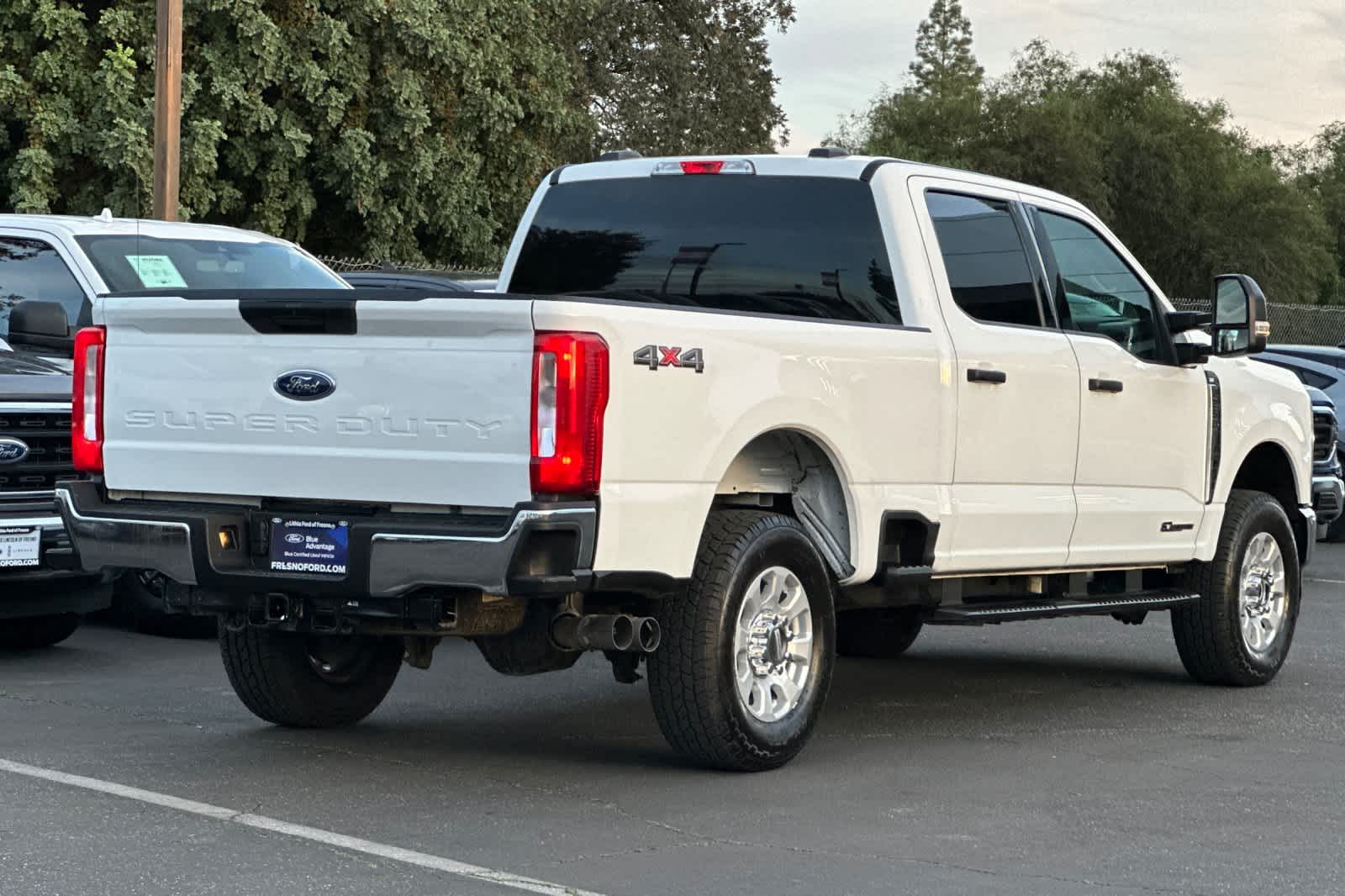 2024 Ford F-250 XLT photo 2