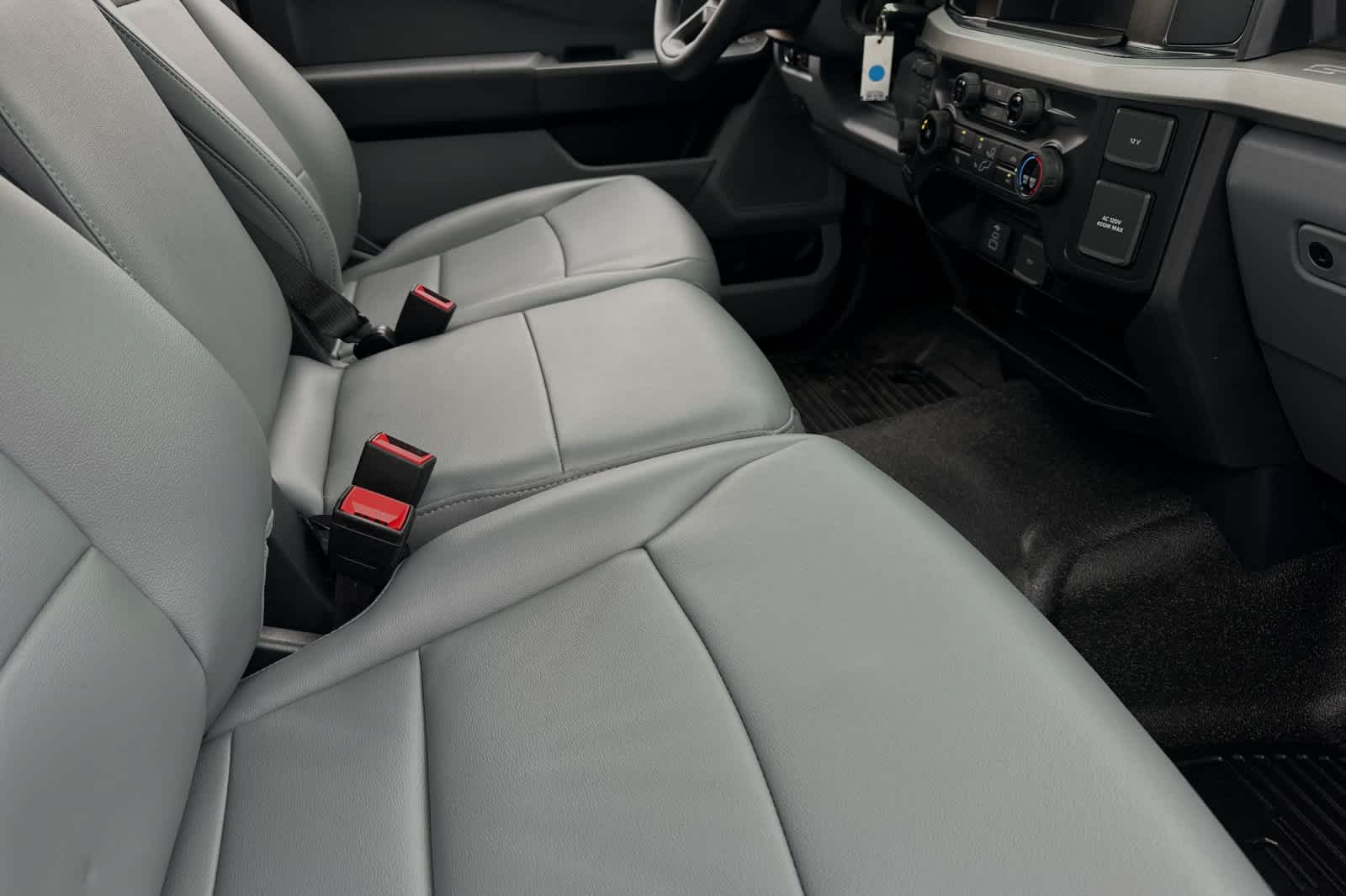 Thumbnail: 2024 Ford Econoline - 15