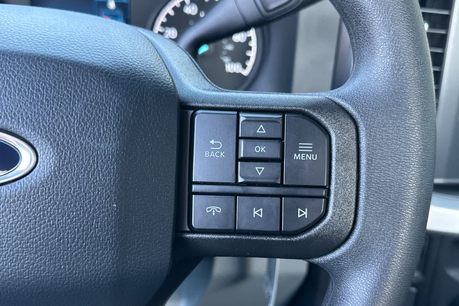 Thumbnail: 2024 Ford Econoline - 24