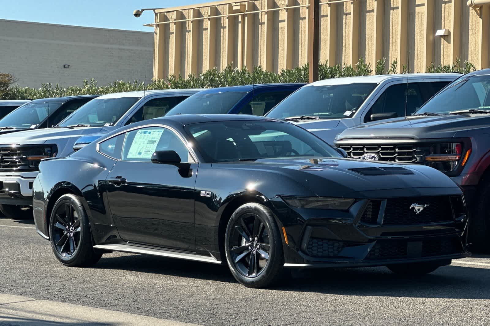 Thumbnail: 2025 Ford Mustang - 10