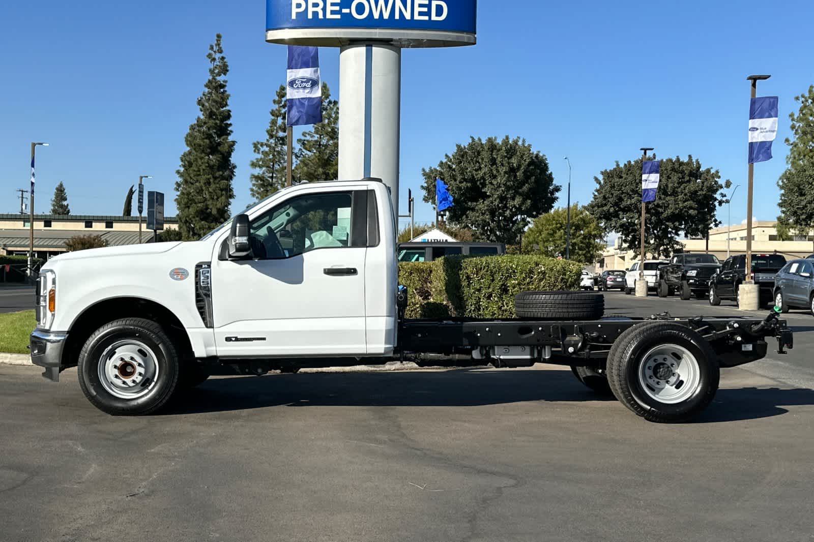 2024 Ford F-350 XL photo 3