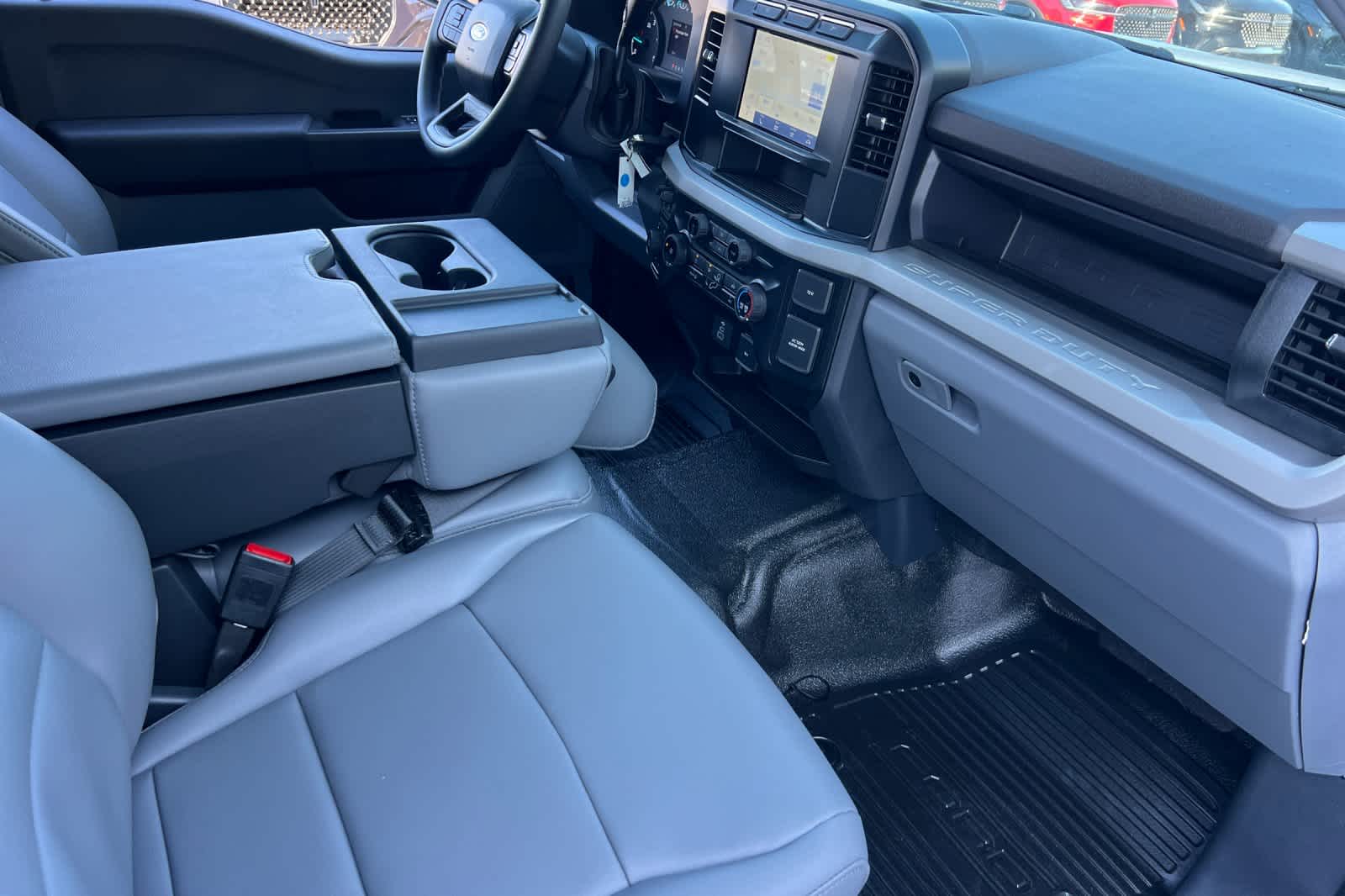 Thumbnail: 2024 Ford Econoline - 16