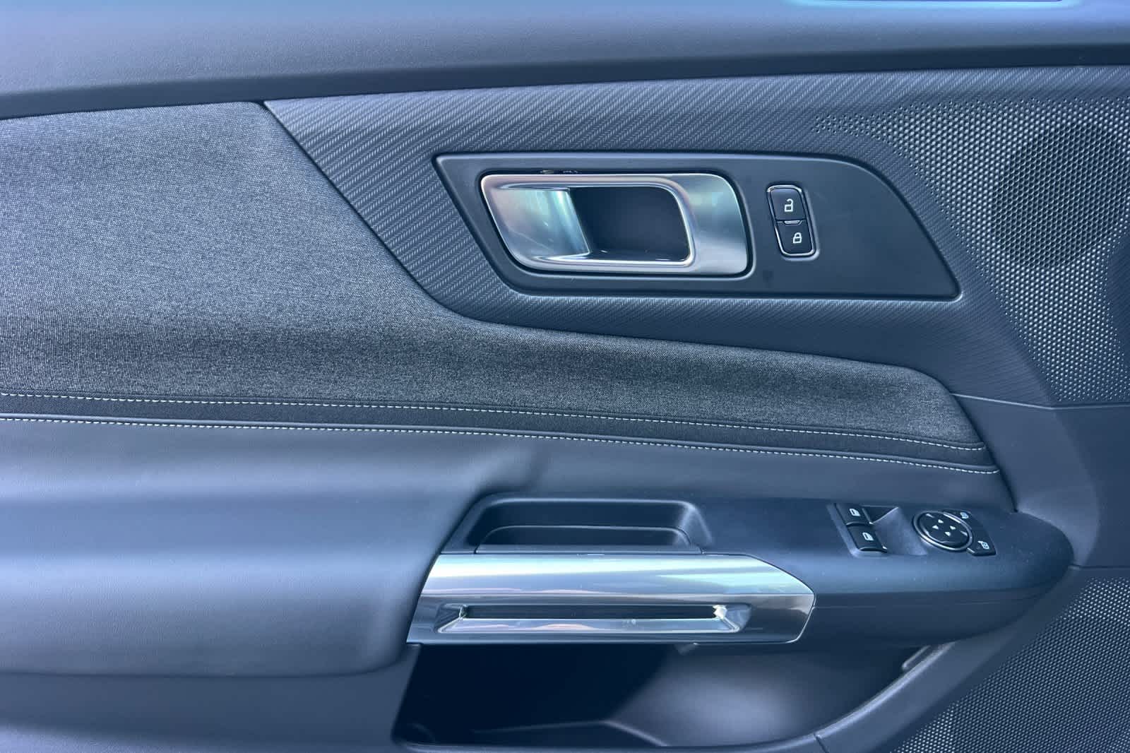 Thumbnail: 2026 Ford Mustang - 13