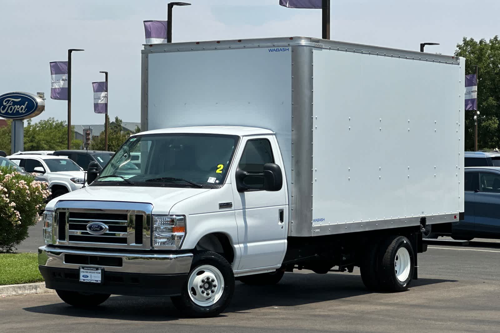 2025 Ford Econoline E-450 -
                Fresno, CA