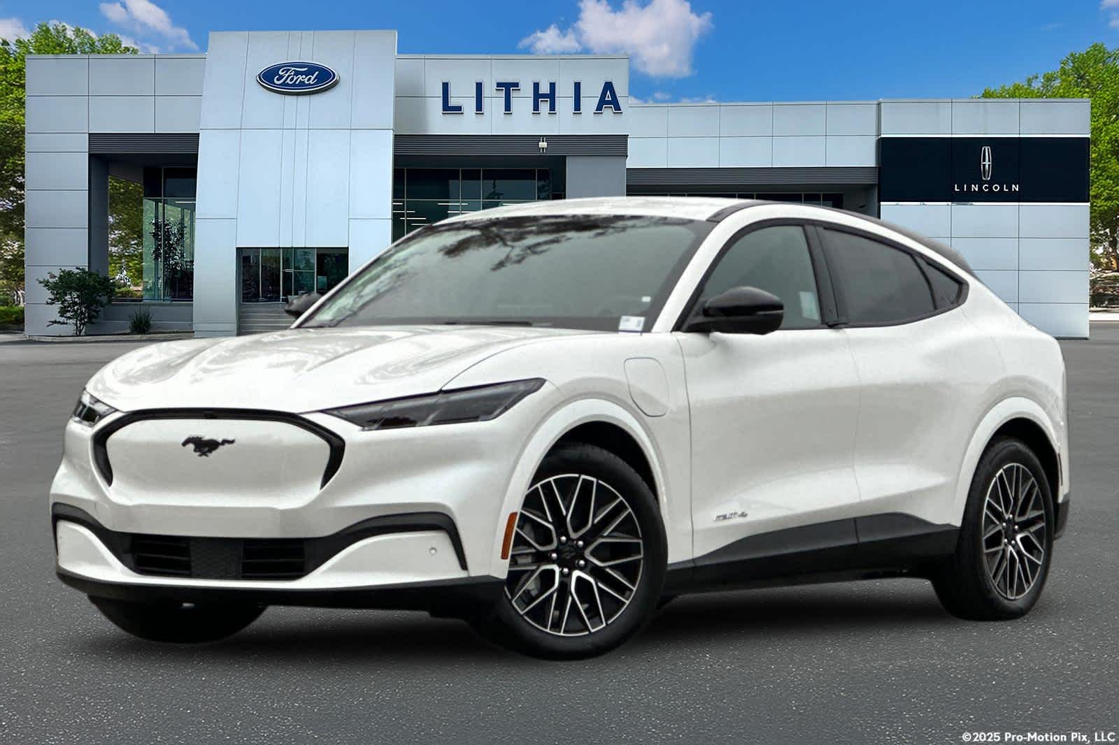 2025 Ford Mustang Mach-E Premium AWD's photo