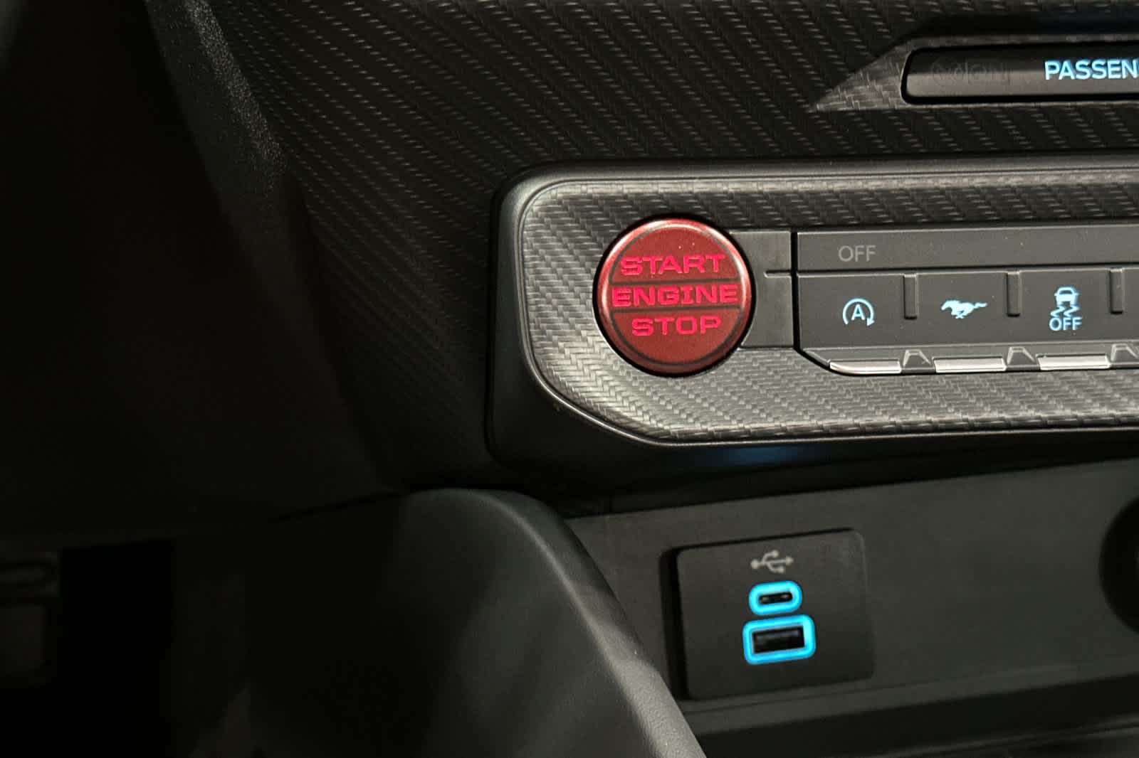 Thumbnail: 2025 Ford Mustang - 22