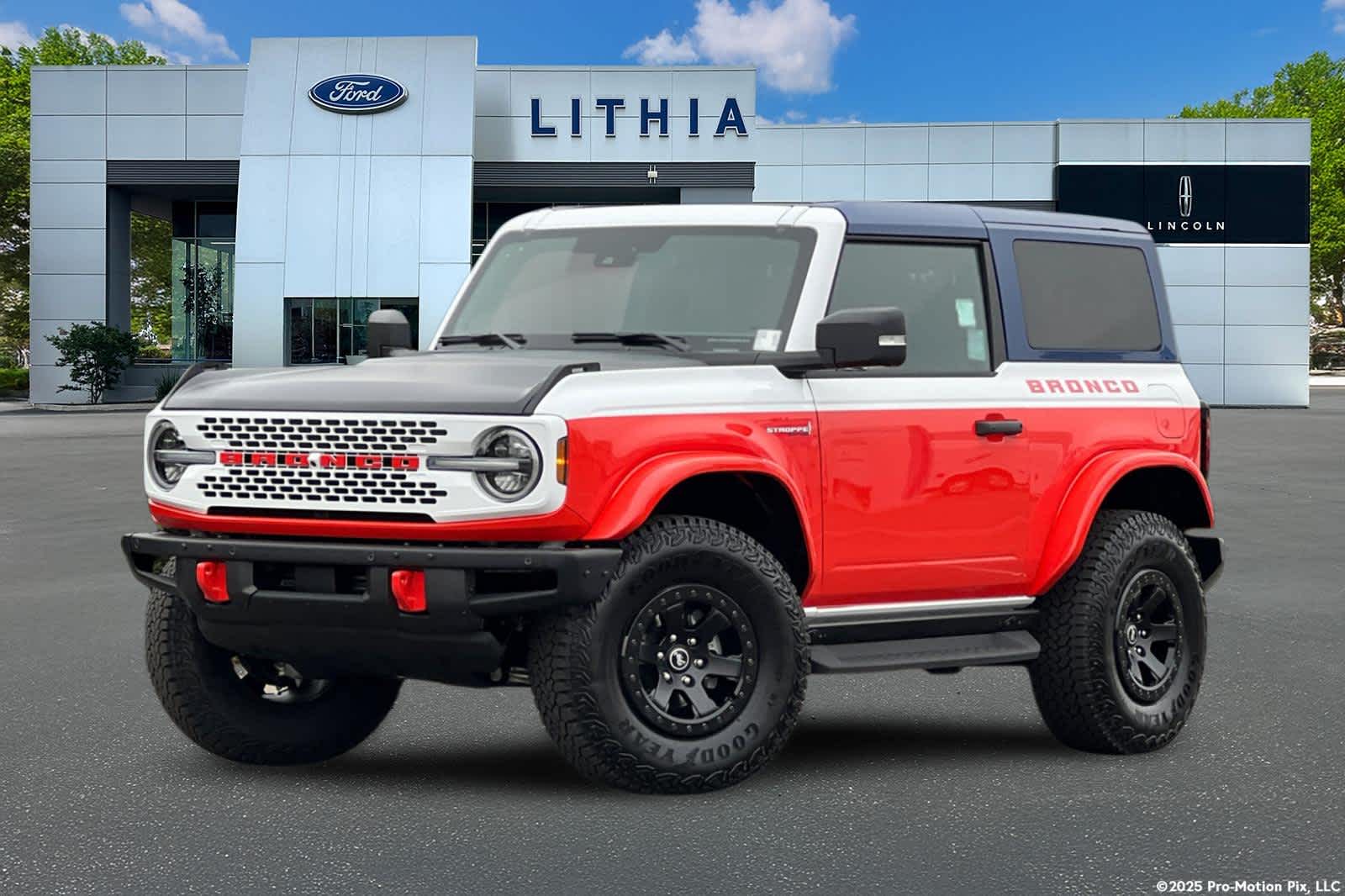 2025 Ford Bronco 2-Door Stroppe's photo