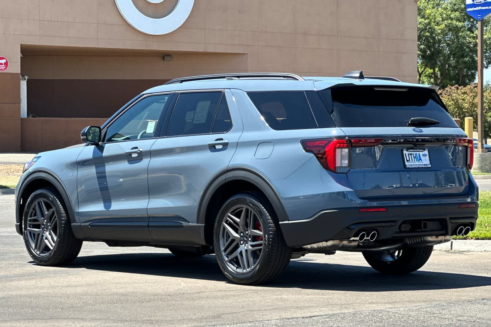 Thumbnail: 2026 Ford Explorer - 6