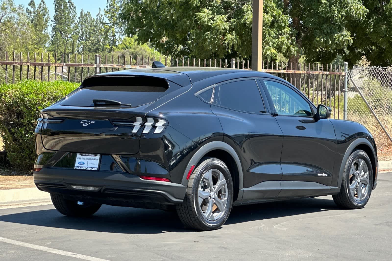 Certified 2022 Ford Mustang Mach-E Select AWD with VIN 3FMTK1SS0NMA20504 for sale in Fresno, CA