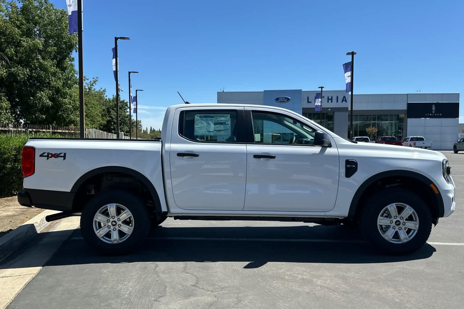 Thumbnail: 2025 Ford Ranger - 8