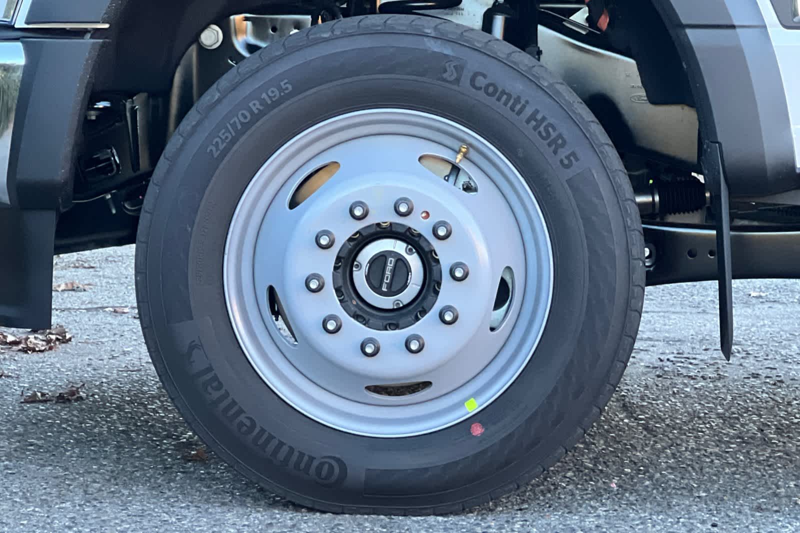 Thumbnail: 2026 Ford Econoline - 24