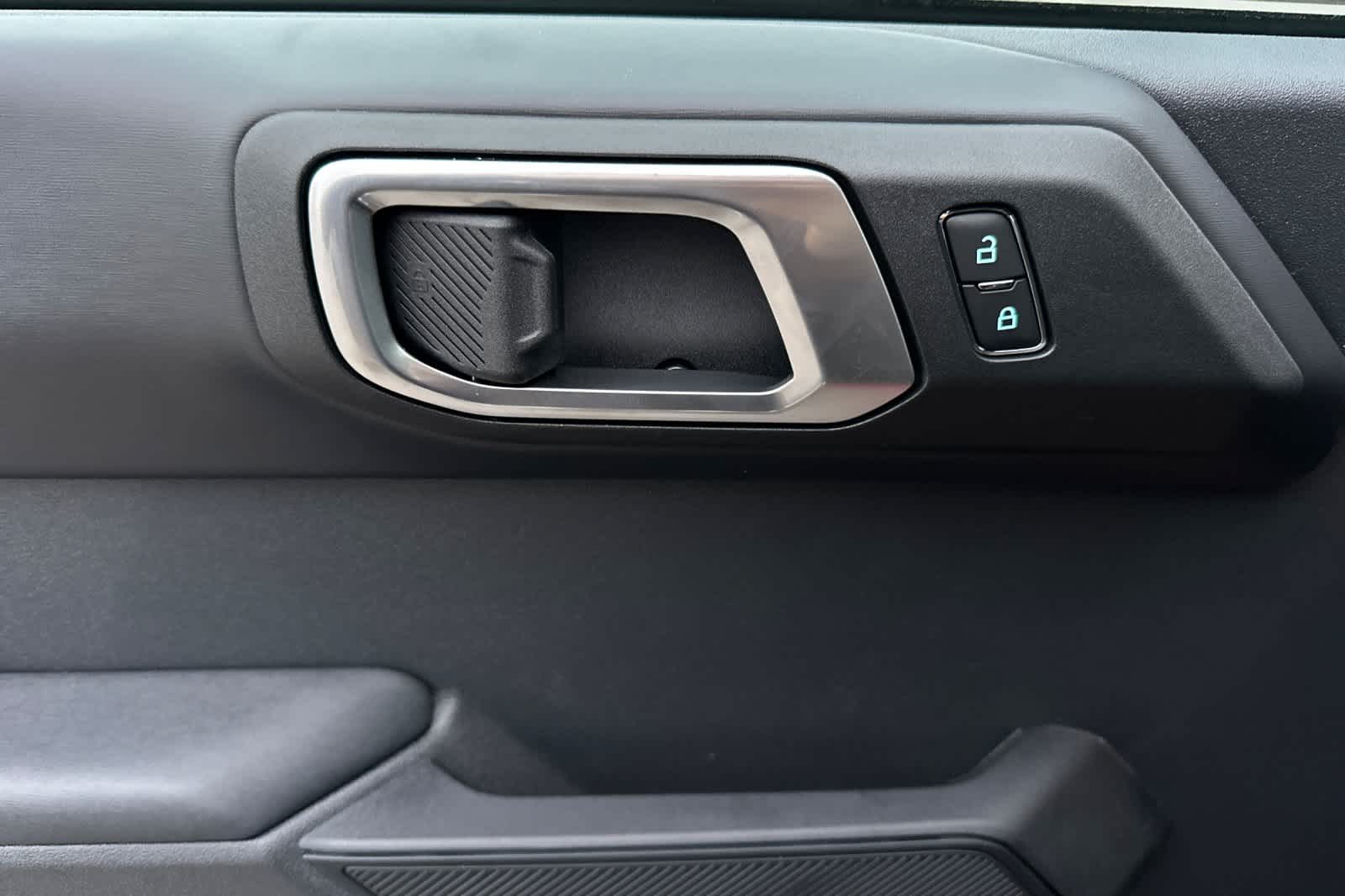 Thumbnail: 2025 Ford Bronco - 13