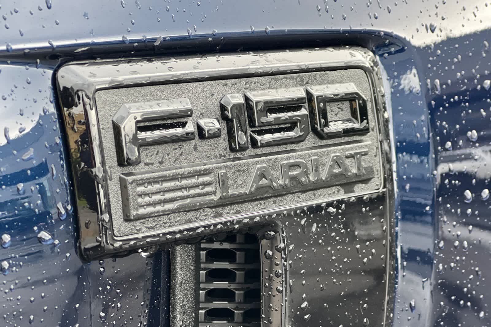 2025 Ford F-150 Lariat 28
