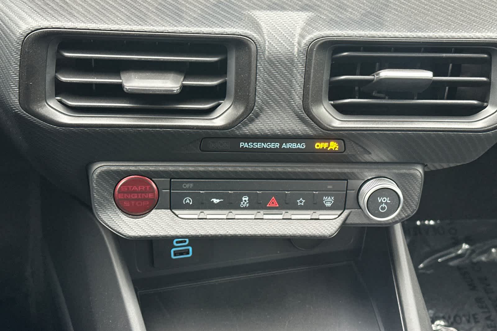 Thumbnail: 2025 Ford Mustang - 20