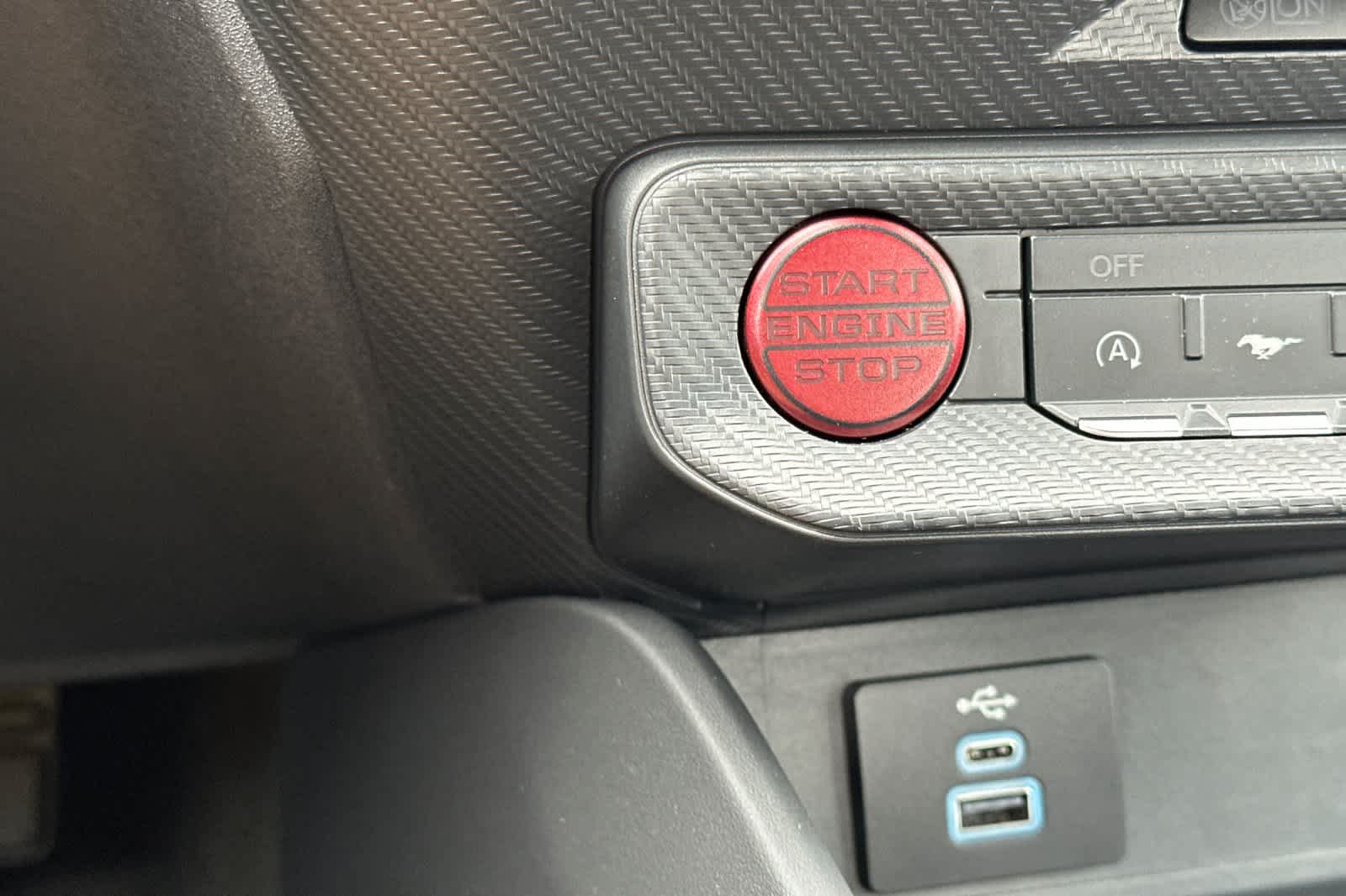 Thumbnail: 2025 Ford Mustang - 22