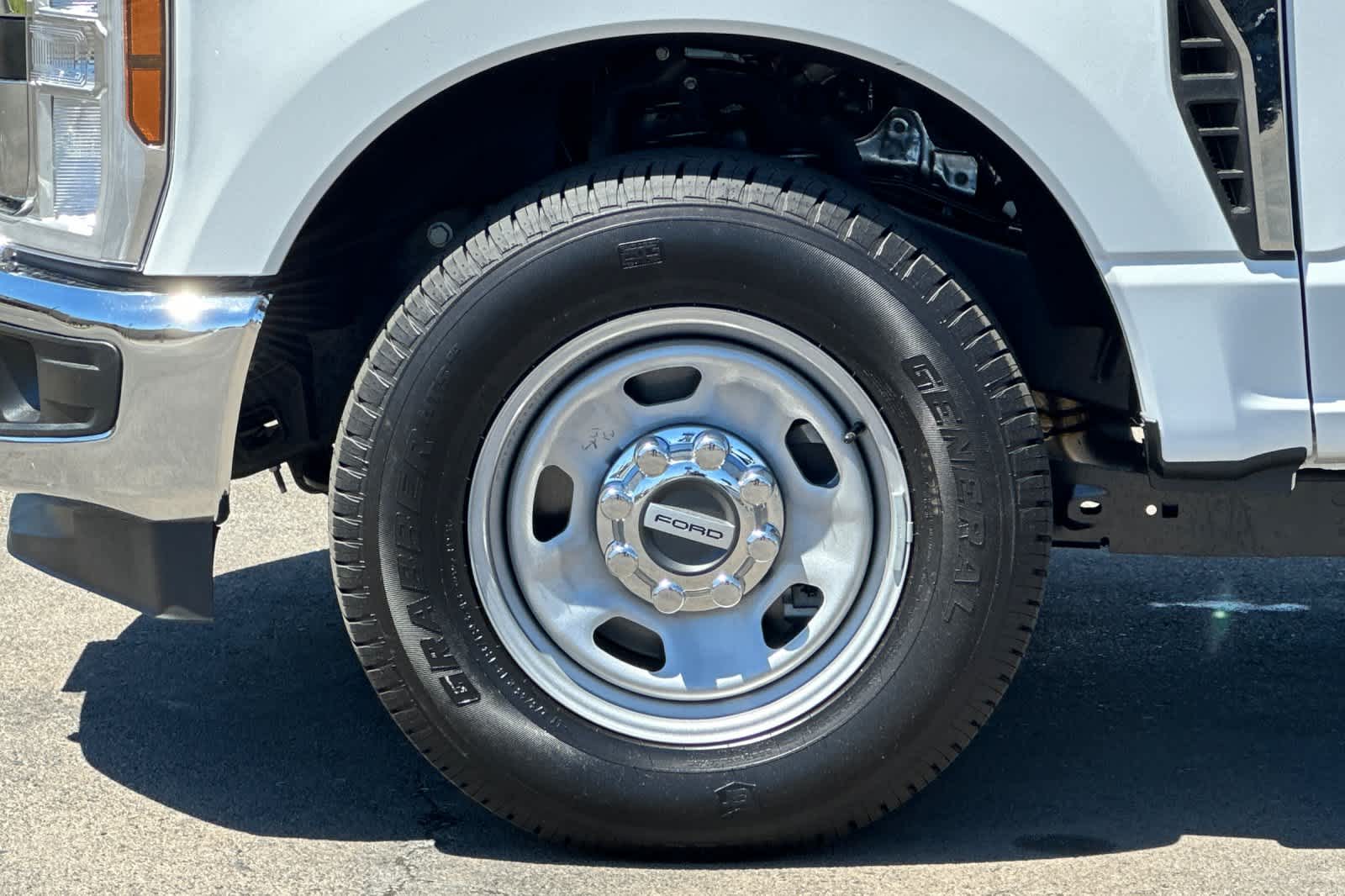 Thumbnail: 2026 Ford Econoline - 22