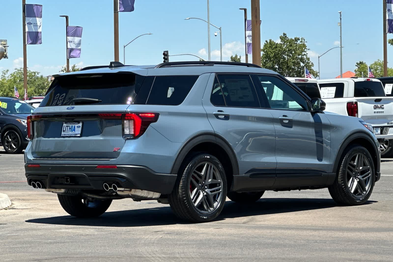 Thumbnail: 2026 Ford Explorer - 2