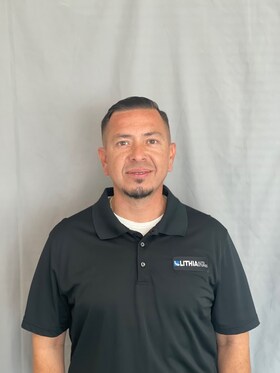 Staff member Alberto Saucedo from ID_43d2f98a6b2e