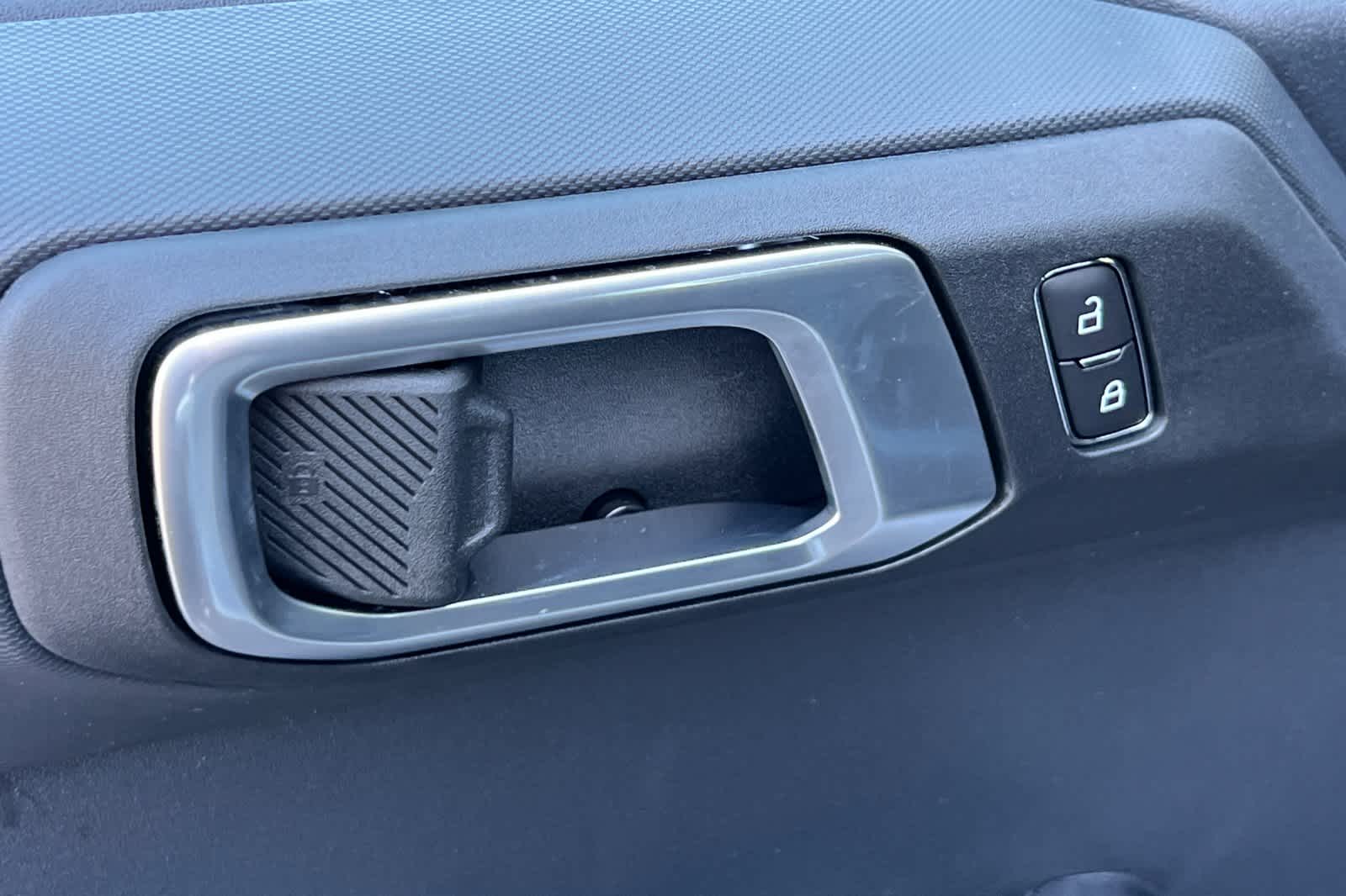 Thumbnail: 2026 Ford Bronco - 14