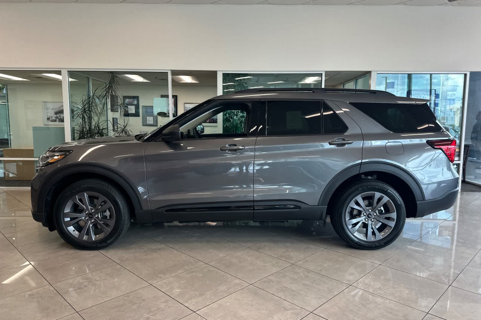 Thumbnail: 2026 Ford Explorer - 5