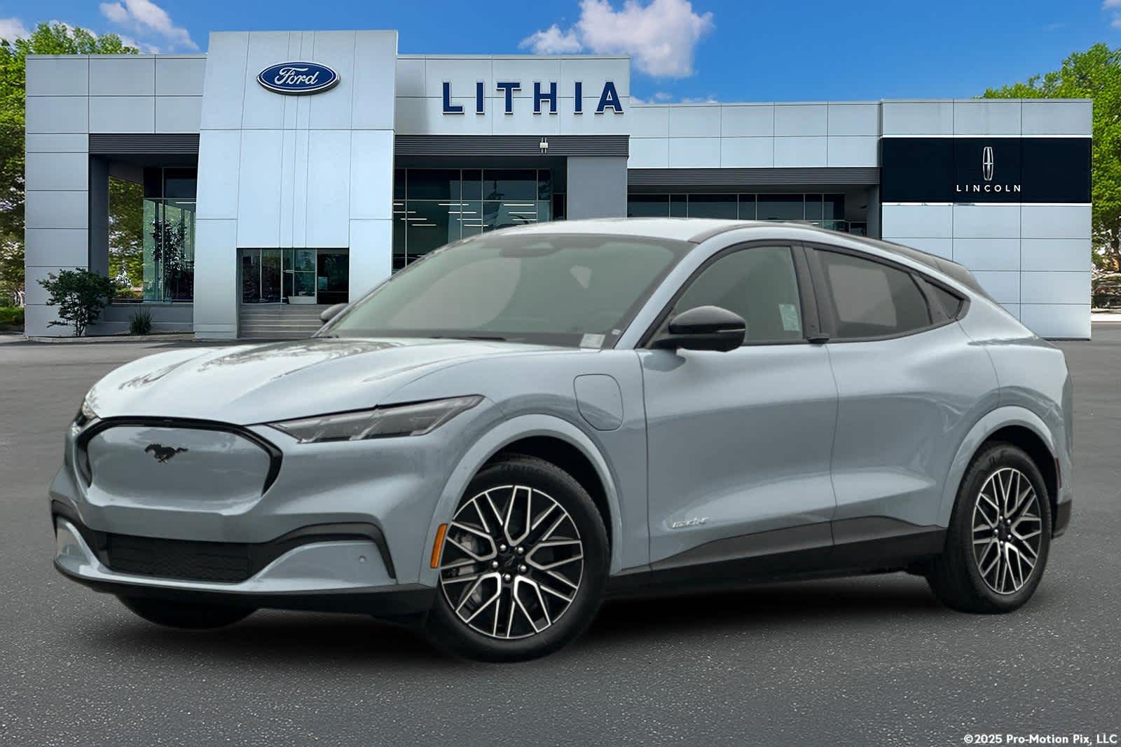 2025 Ford Mustang Mach-E Premium RWD's photo