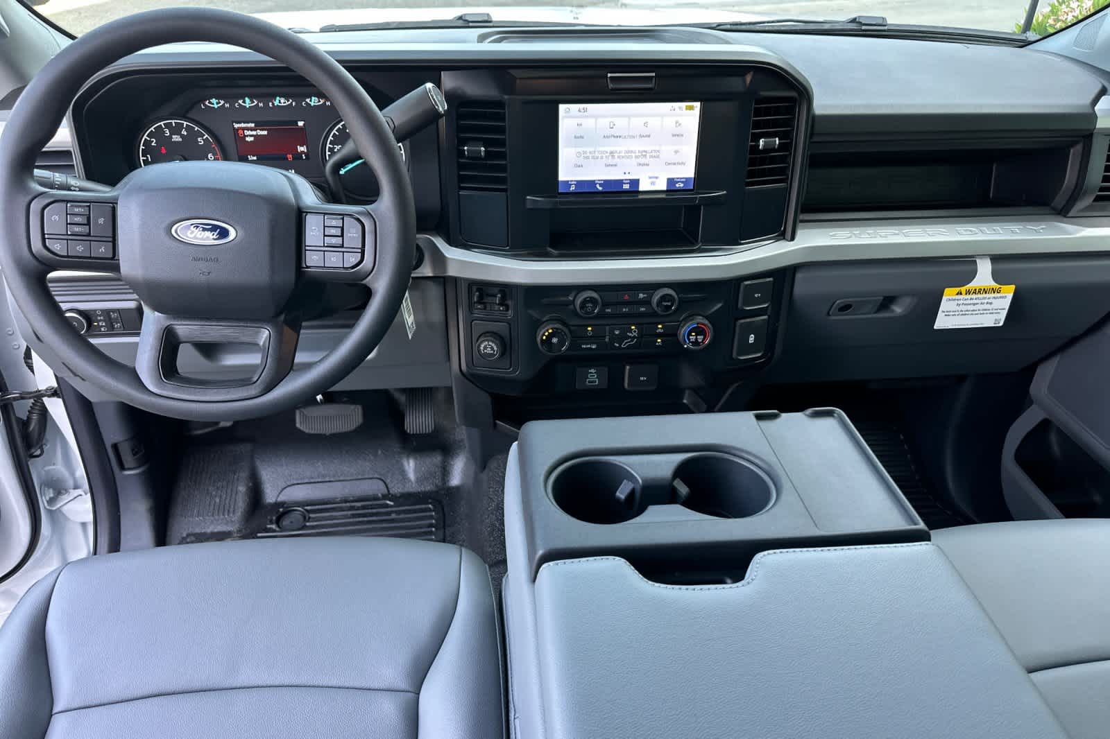 2025 Ford F-250 XL photo 3