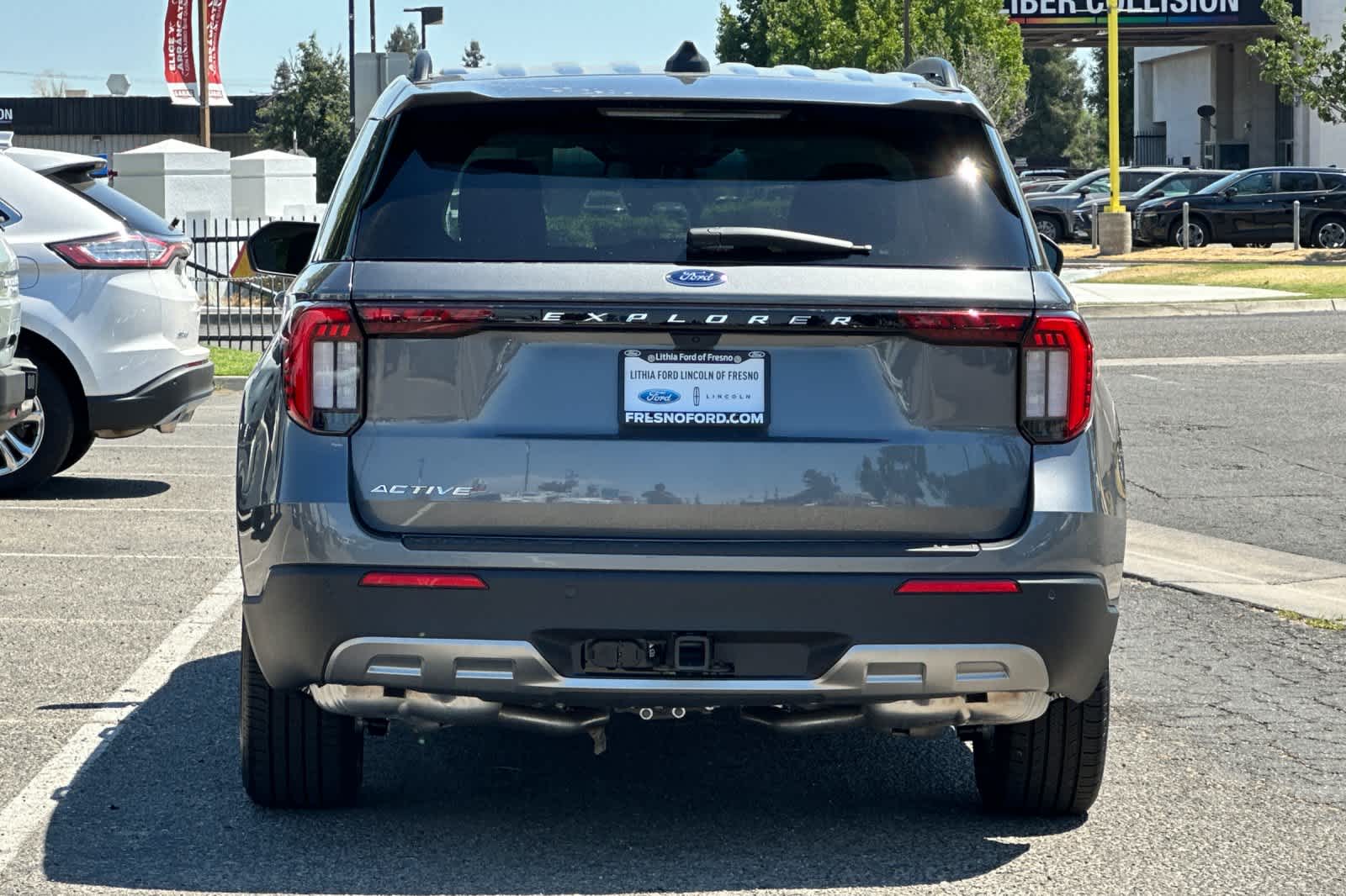 Thumbnail: 2026 Ford Explorer - 7