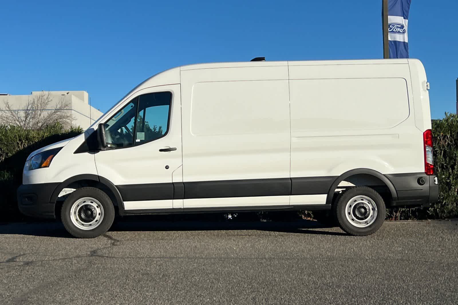 Thumbnail: 2026 Ford Transit Series - 4