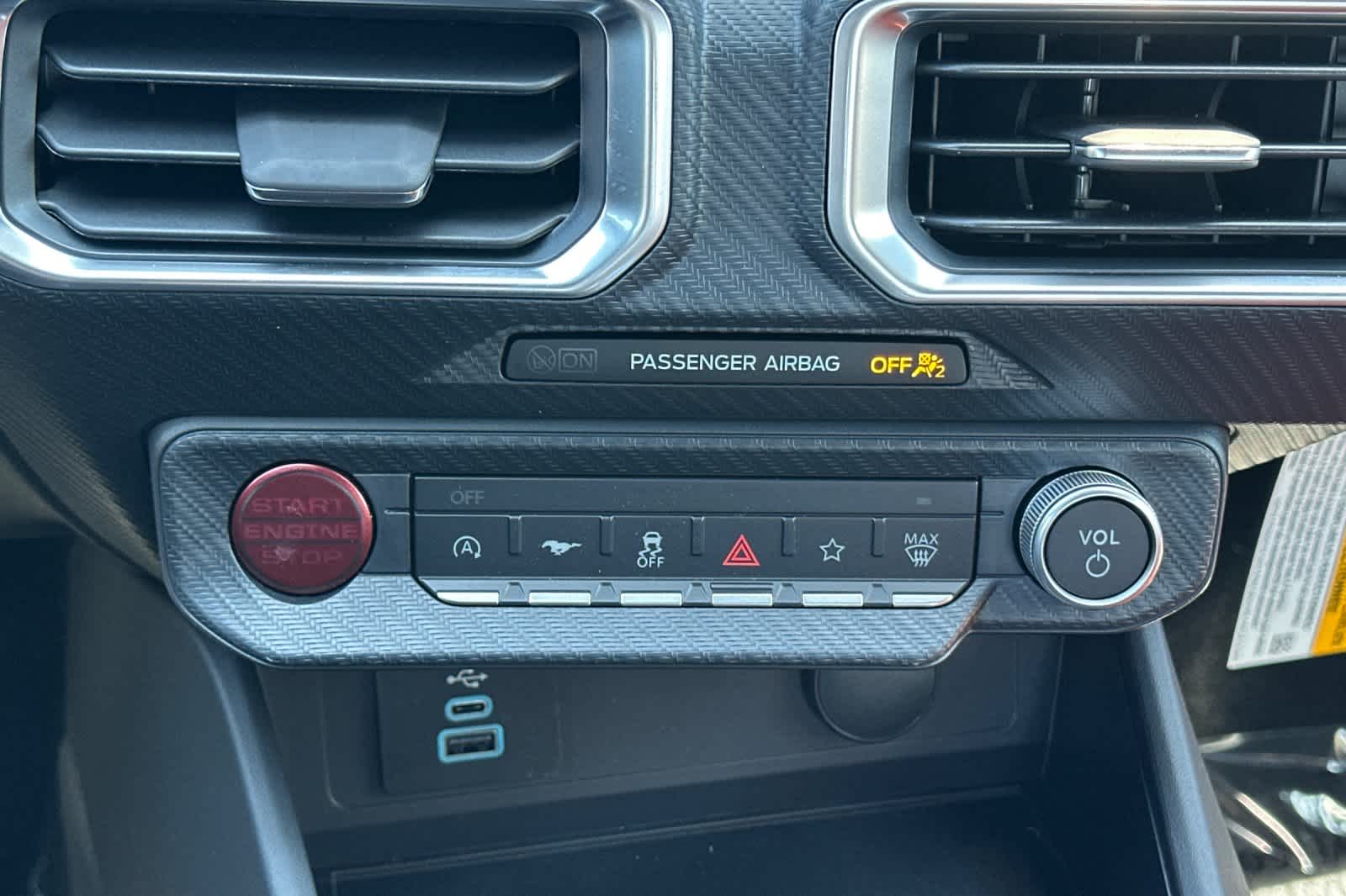 Thumbnail: 2025 Ford Mustang - 20