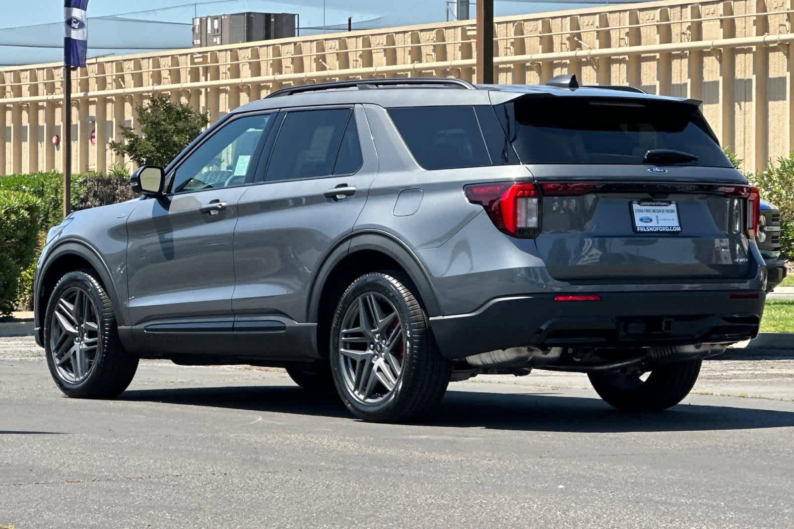 Thumbnail: 2026 Ford Explorer - 6