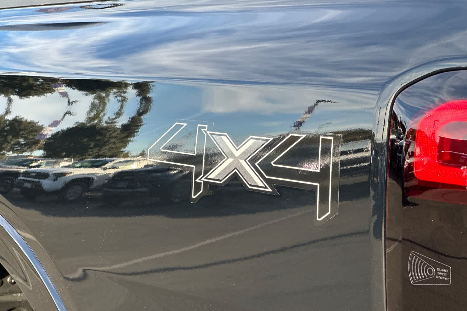 Thumbnail: 2025 Ford Ranger - 25