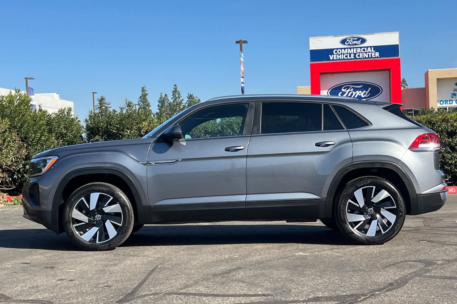 Thumbnail: 2024 Volkswagen Atlas - 5