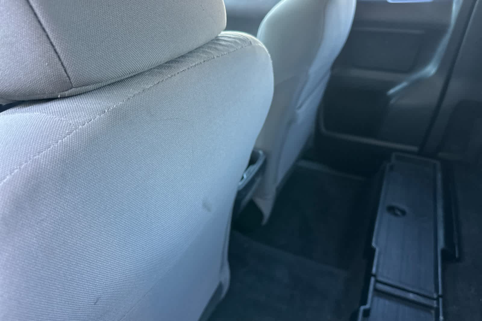 2022 Toyota Tacoma SR photo 4