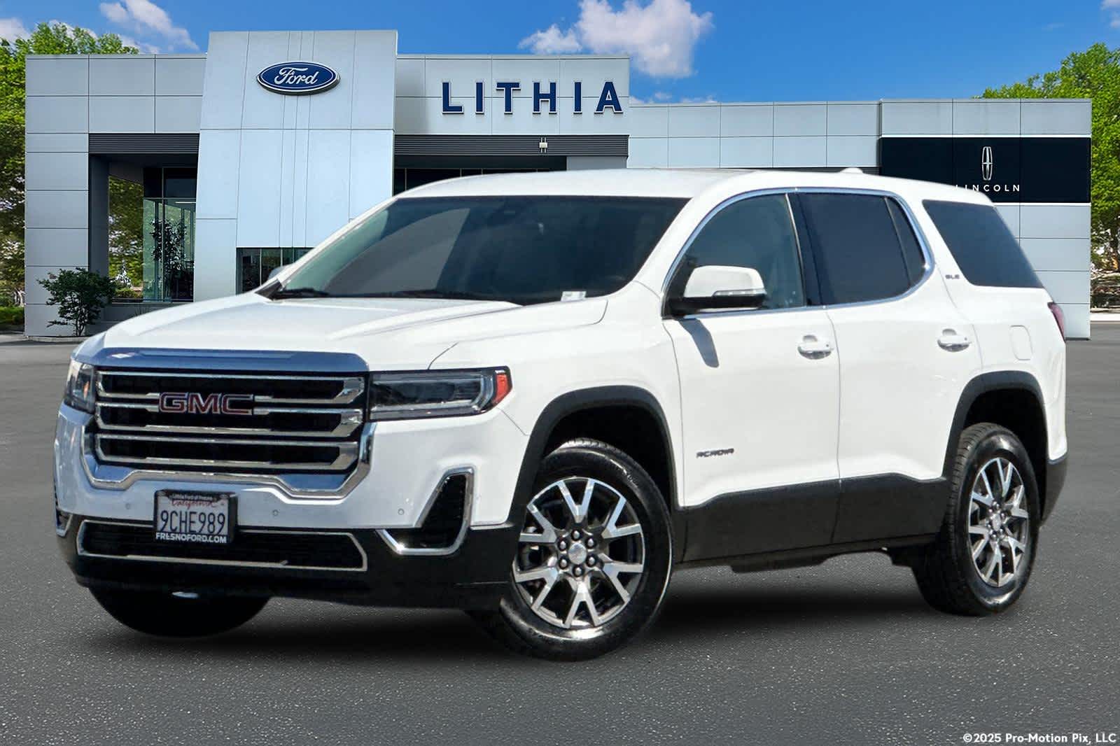 2022 GMC Acadia SLE FWD's photo