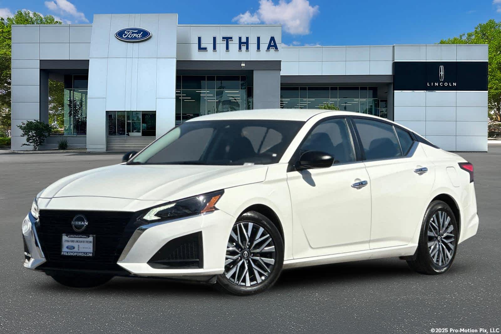 2025 Nissan Altima 2.5 SV's photo