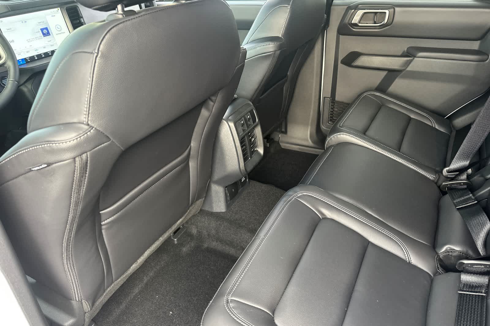 Thumbnail: 2025 Ford Bronco - 4