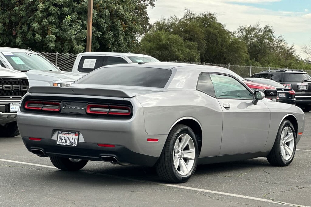 Used 2018 Dodge Challenger SXT Coupe