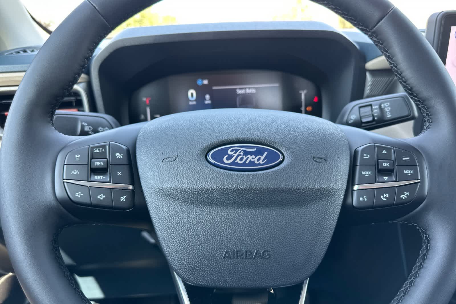 Thumbnail: 2025 Ford Maverick - 23